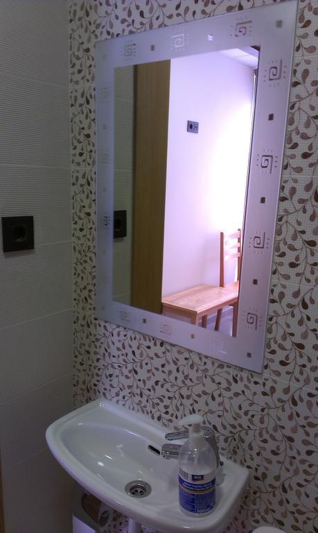 Hostal Bisbal Only Adults No Ac Valenza Camera foto