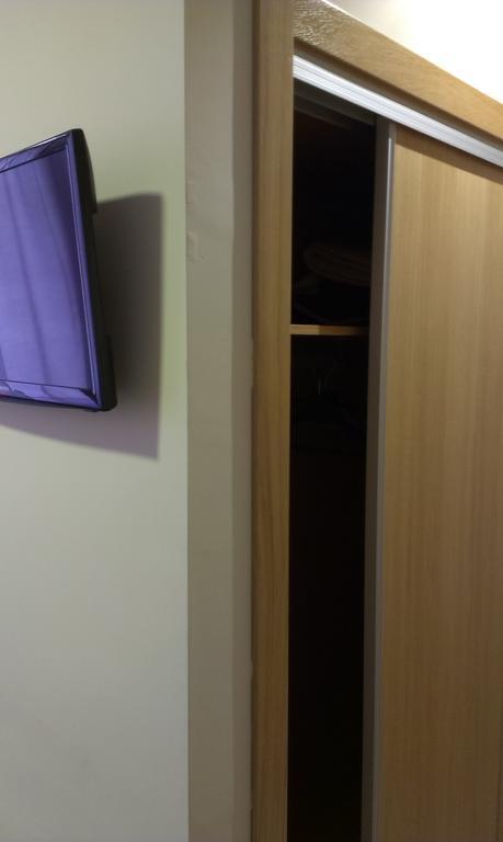 Hostal Bisbal Only Adults No Ac Valenza Camera foto