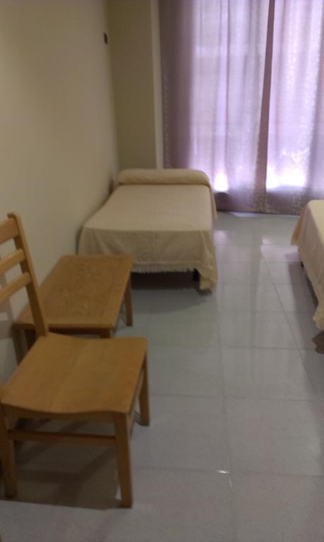 Hostal Bisbal Only Adults No Ac Valenza Camera foto