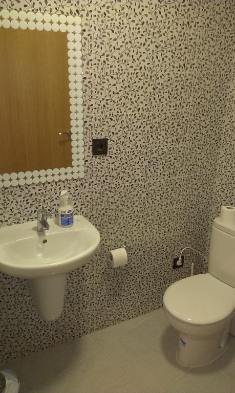 Hostal Bisbal Only Adults No Ac Valenza Camera foto