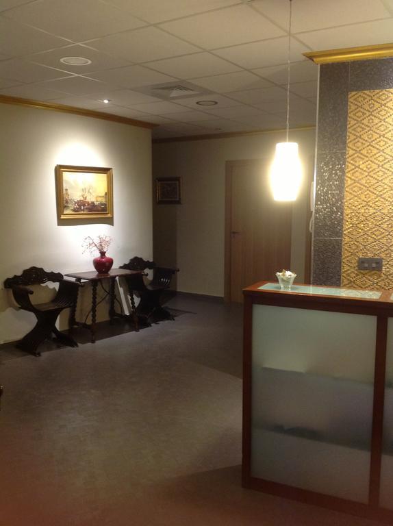 Hostal Bisbal Only Adults No Ac Valenza Esterno foto
